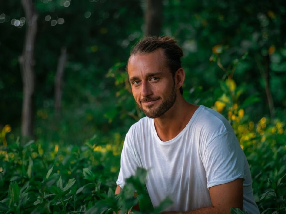 Alex Dakov 04