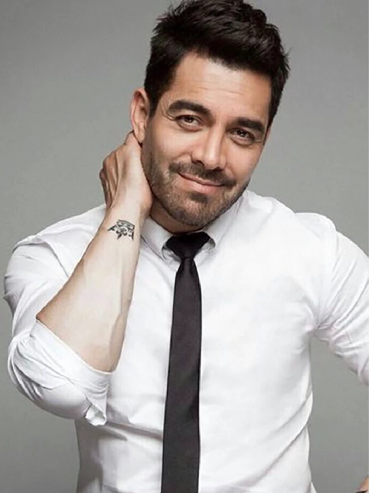 Omar Chaparro 01